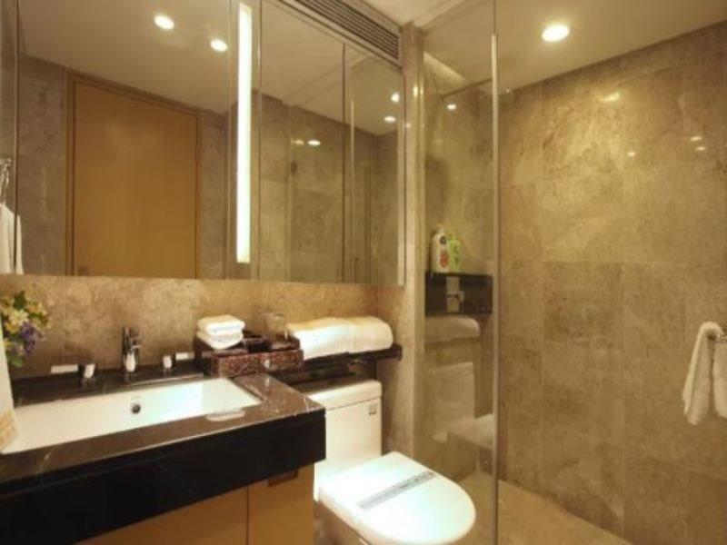 Shajing Guangzhou Heefun Apartment - Poly World Trading Center מראה חיצוני תמונה