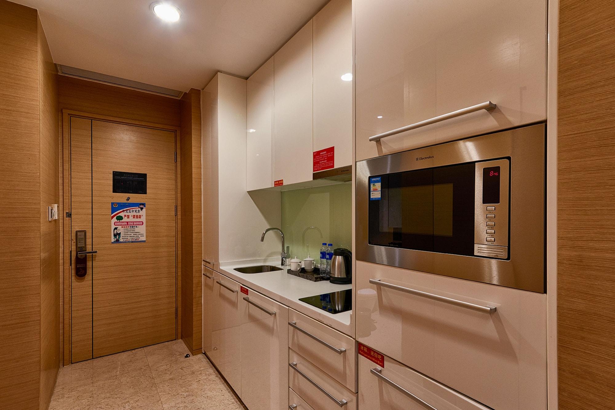 Shajing Guangzhou Heefun Apartment - Poly World Trading Center מראה חיצוני תמונה