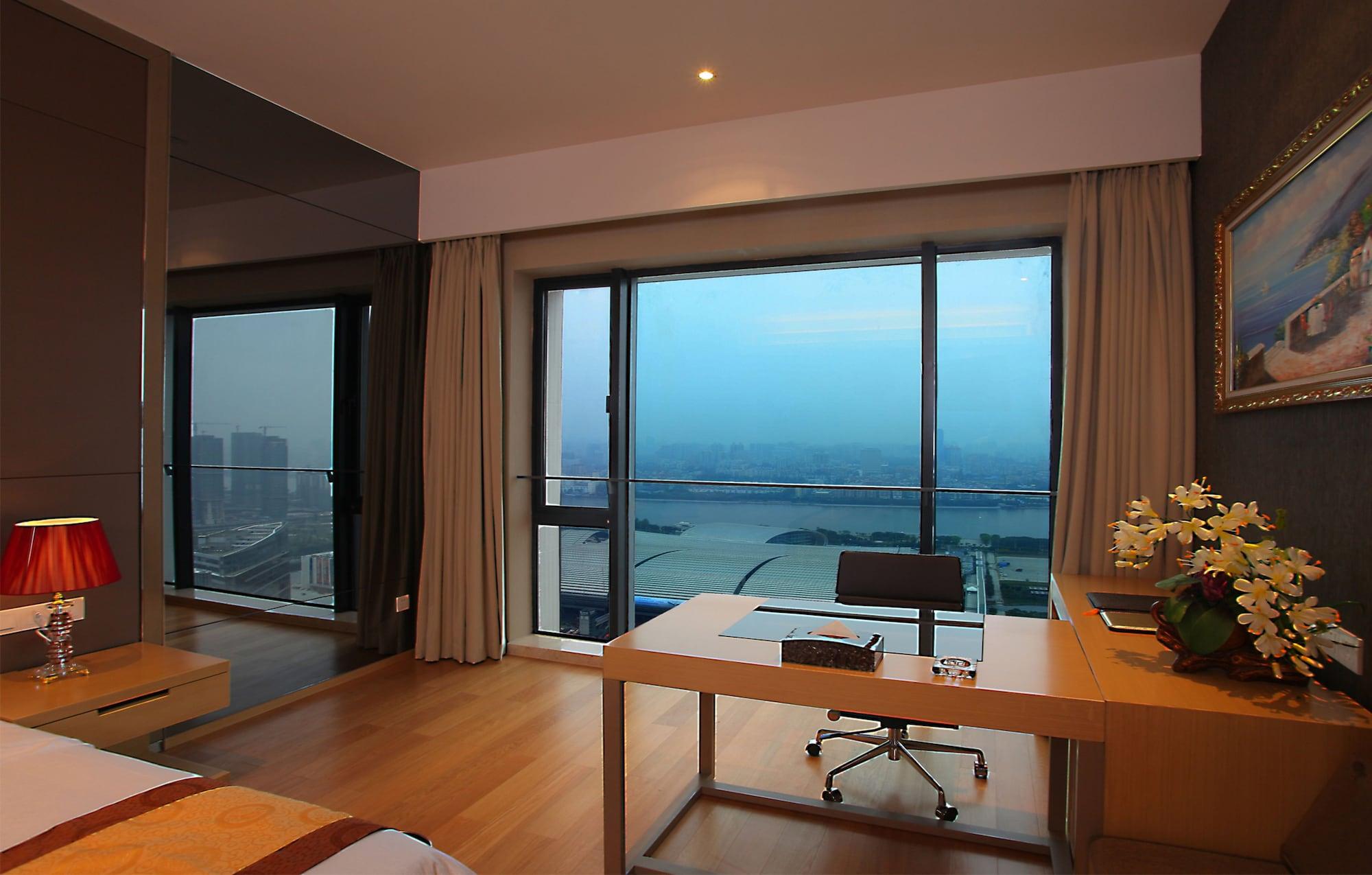 Shajing Guangzhou Heefun Apartment - Poly World Trading Center מראה חיצוני תמונה