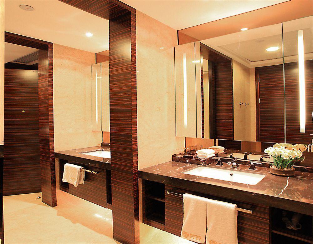 Shajing Guangzhou Heefun Apartment - Poly World Trading Center מראה חיצוני תמונה